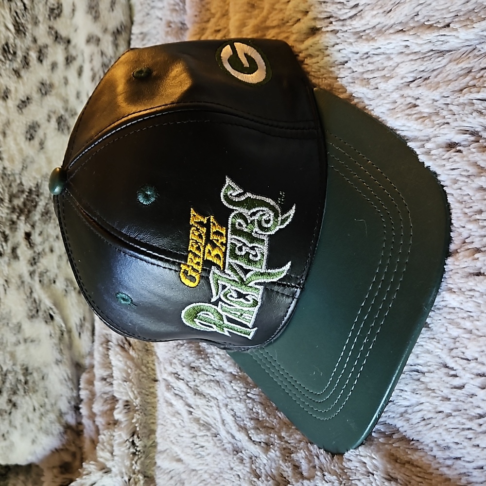 Vintage leather Greenbay Packers hat